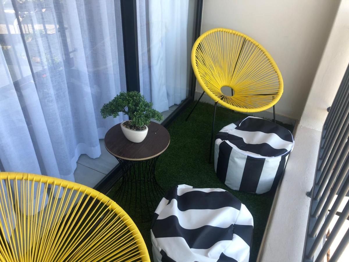 Luxurious Waterfall 1 Bedroom Condo With Free Uncapped Wifi Midrand Esterno foto